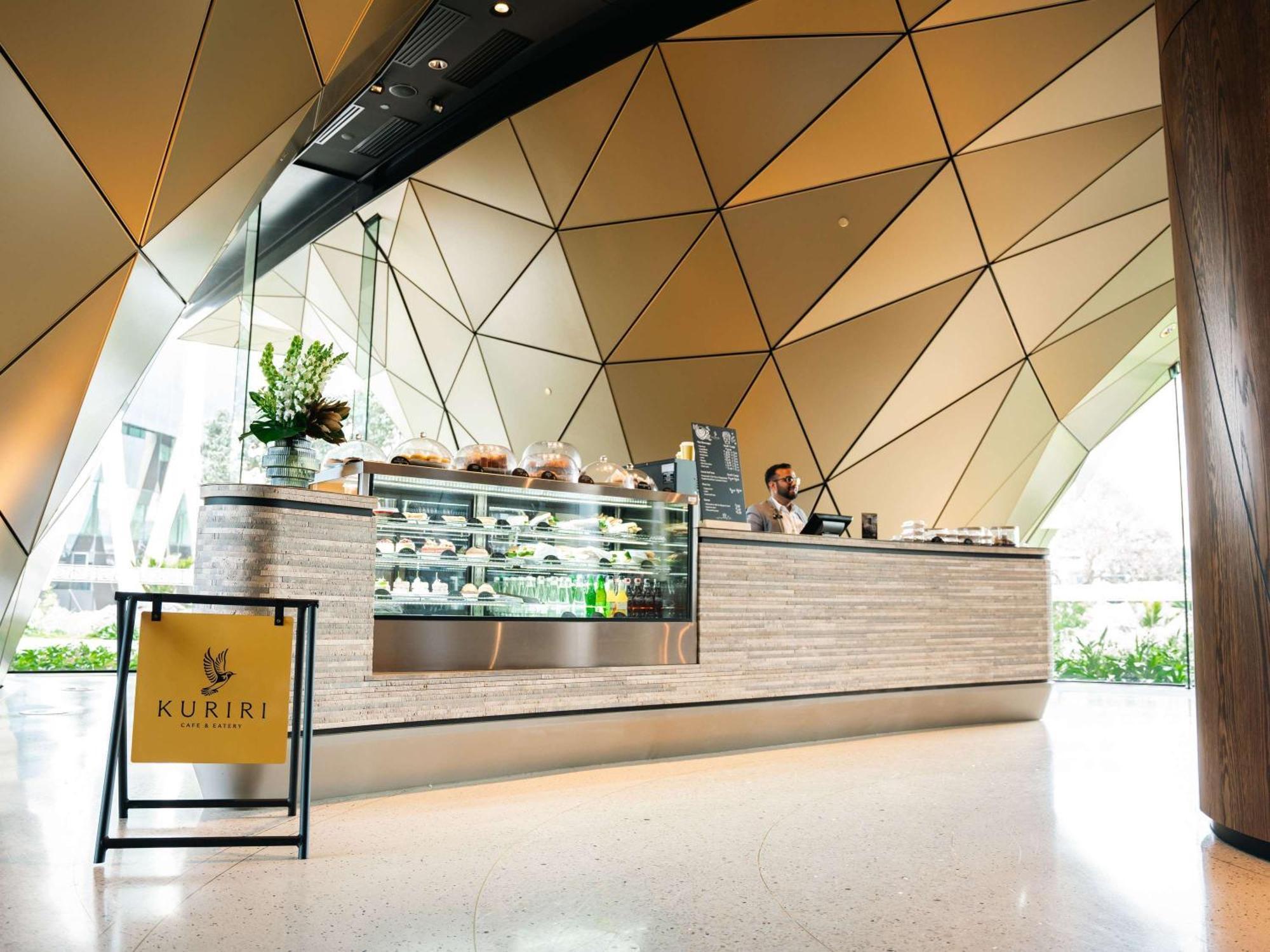 Pullman Auckland Airport Hotel Luaran gambar KURIJI