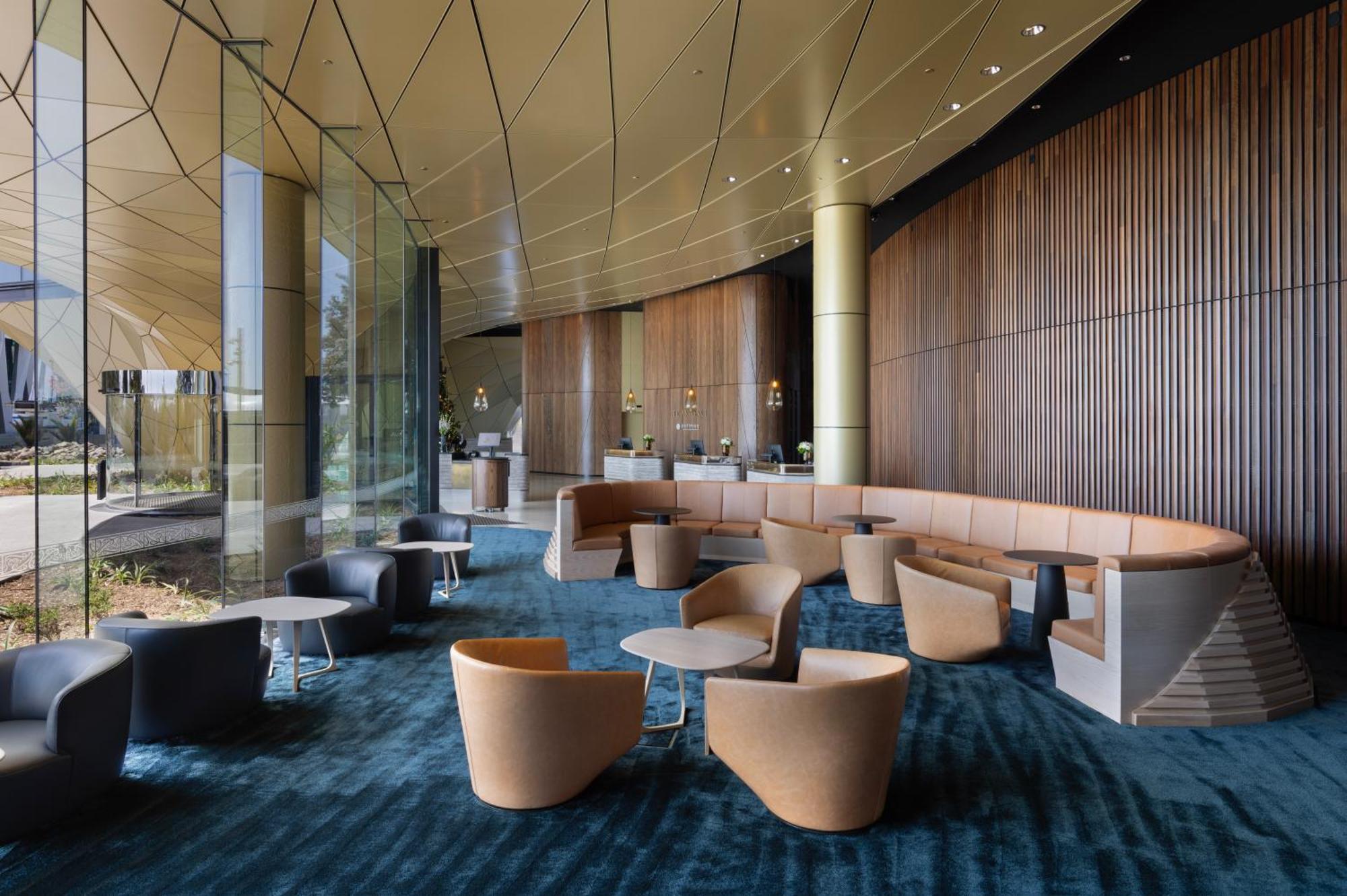 Pullman Auckland Airport Hotel Luaran gambar The interior of the lounge